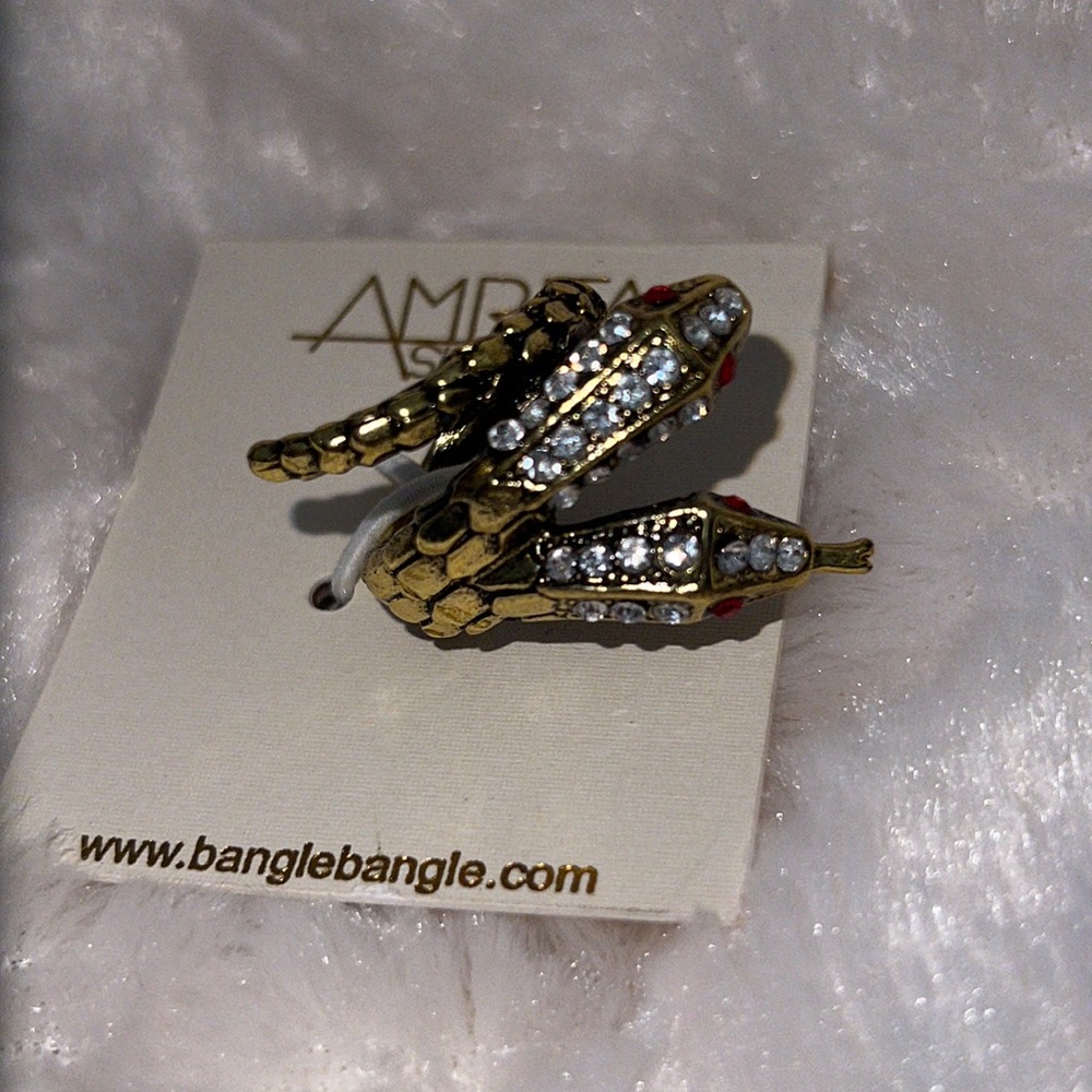 Amrita Singh Austrian Crystal Antique Silver Two Head Snake Ring Size 8. New